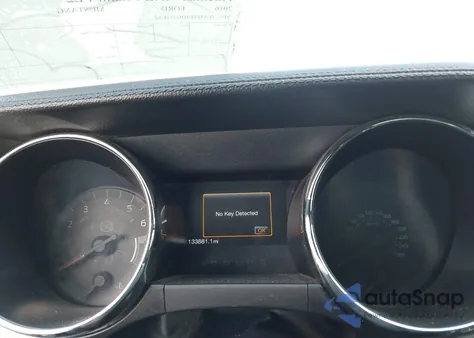 2016 Ford Mustang Ecoboost Premium из США, поврежденный, VIN 1FATP8UH1G5324262